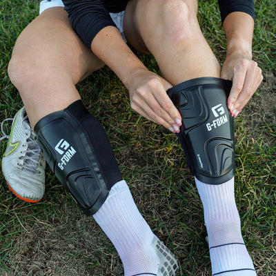 G-Form Youth Shin Guards for Football Volt - Black | 8Lines Shop - Fast Shipping World Wide