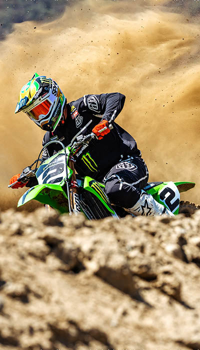 8Lines Shop - BMX, MTB, Snow, Motocross gear from worlds top brands.