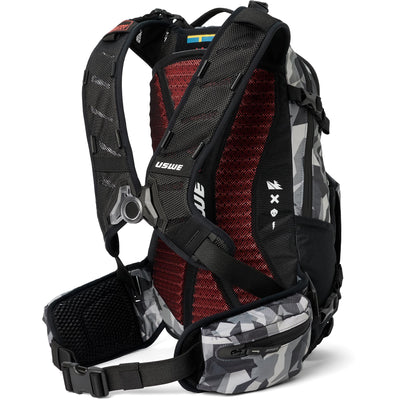 USWE Shred 16L Hydration Compatible MTB Daypack - Camo | 8Lines Shop