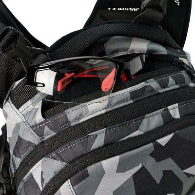 USWE Shred 16L Hydration Compatible MTB Daypack - Camo | 8Lines Shop