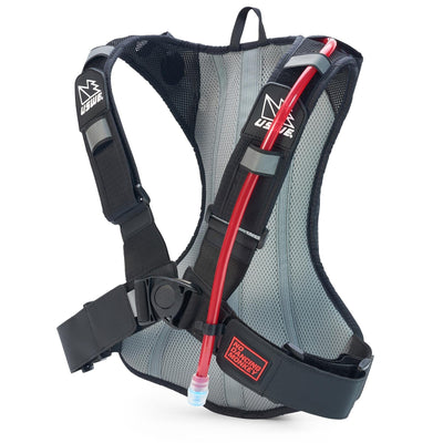 USWE Outlander 4L Hydration System Backpack - Carbon Black 8Lines Shop - Fast Shipping