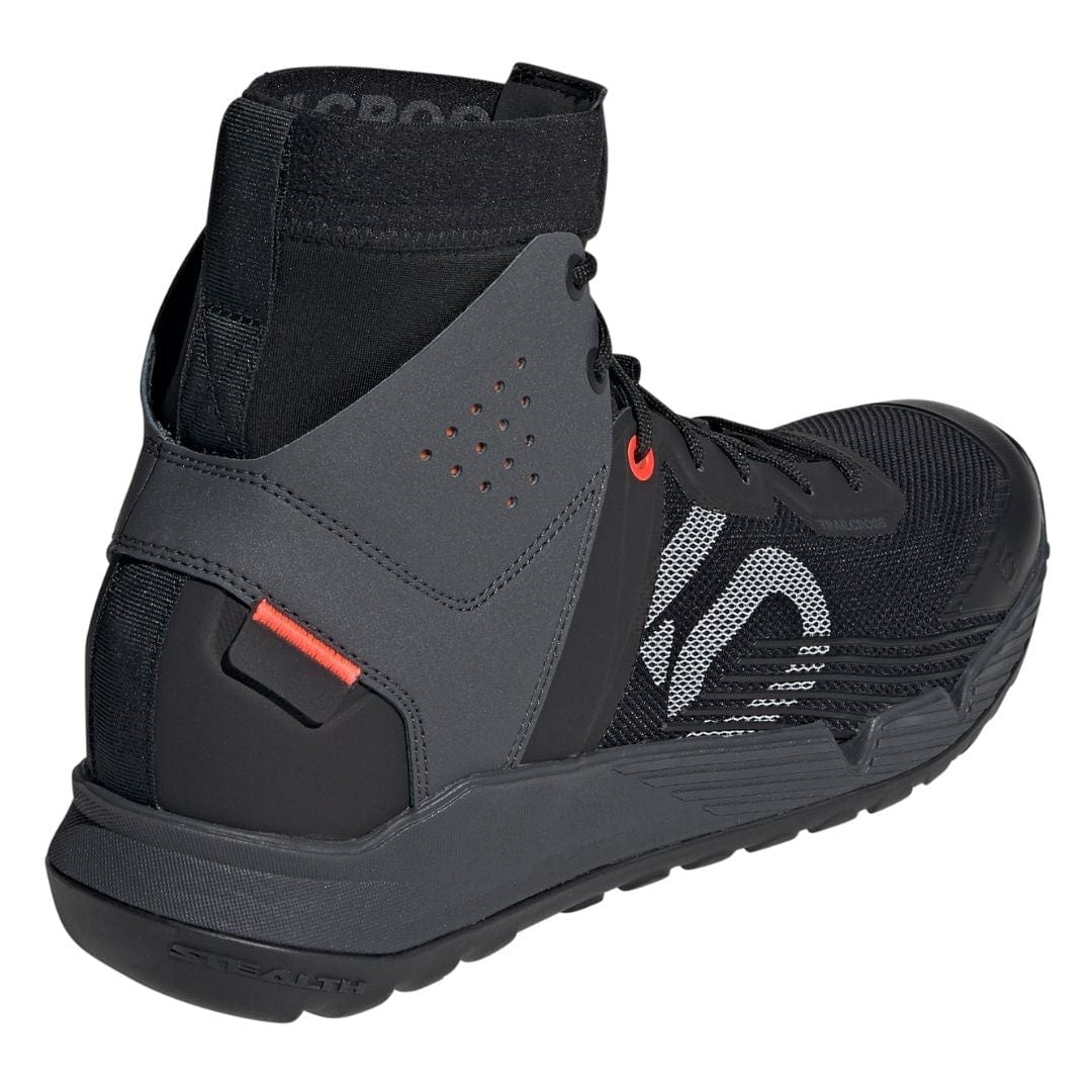 Five Ten Shoes Trail Cross Mid PRO - Core Black / Grey Two / Solar Red